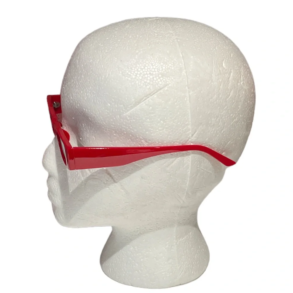 Petals and Peacocks Nevermind Sunglasses Red